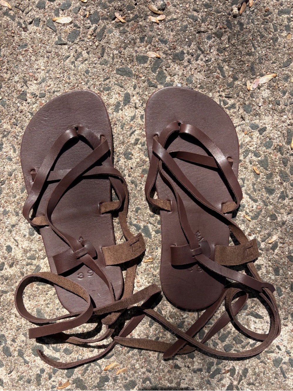 LABOO X ANYA - LEATHER SANDALS WITH ANKLE WRAP